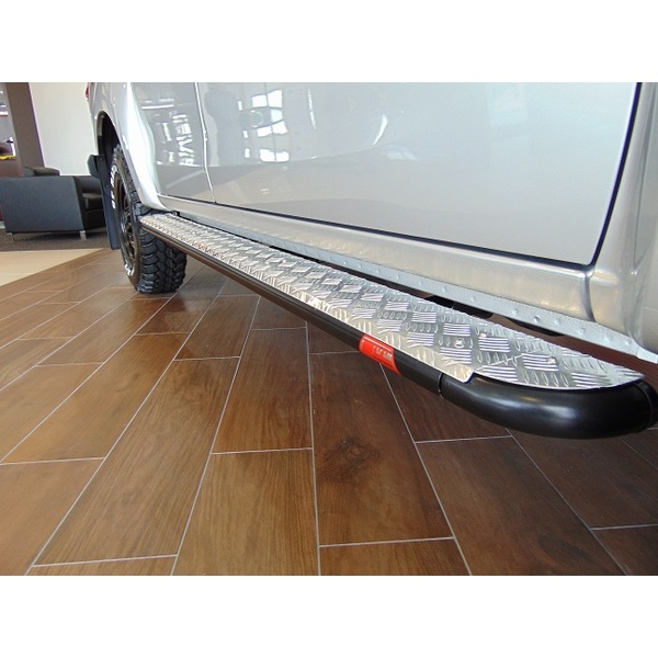 Standard 030-09 Side Steps Satin Black for Toyota Landcruiser 200 Series 2007-2021 (fitting kit included)