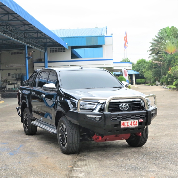 Phoenix 808-01 Triple Loop Premium Winch Bar for Toyota Hilux 2026-on