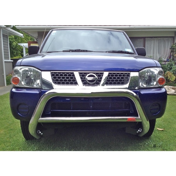 Nudge Bar 009 Low Chrome for Nissan Navara D22 (SAME AS UNI)